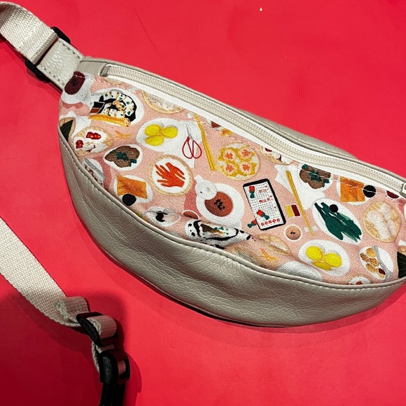 Kid Dim Sum Fanny Pack - Picture 2 of 9